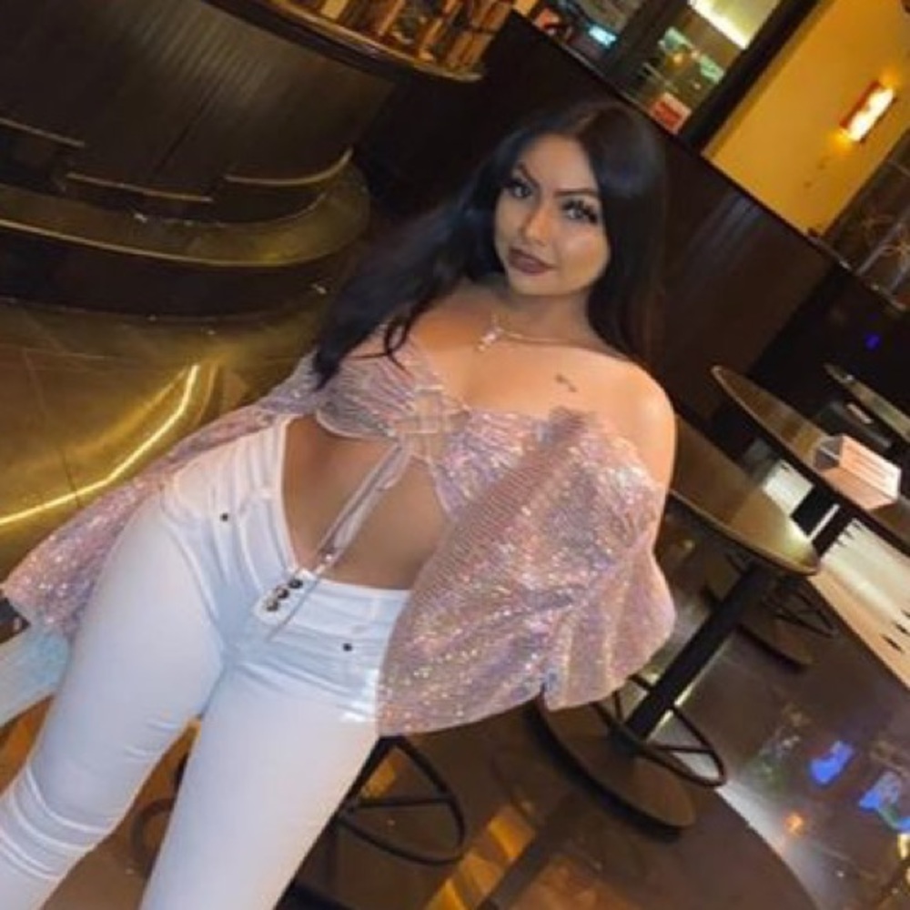 Meet your Posher, Dunia